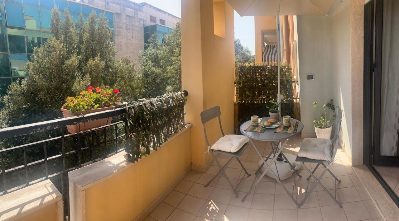 La Dimora Di Paola Appartement Lecce Buitenkant foto