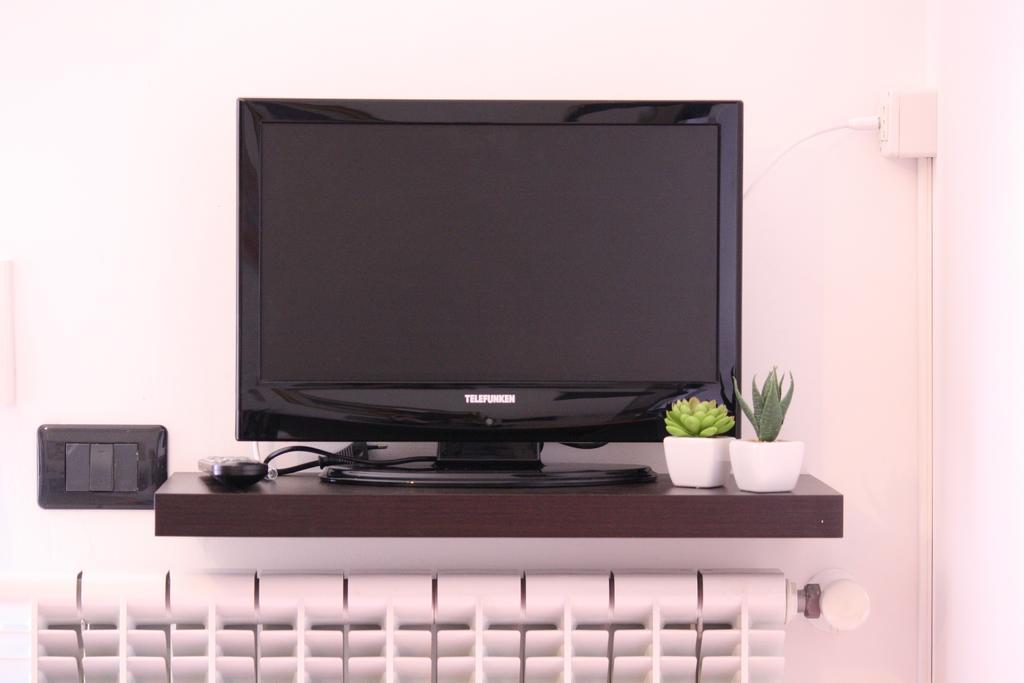 La Dimora Di Paola Appartement Lecce Kamer foto